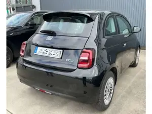 Fiat 500e Action *Radio und Winterpaket *Sitzheizung *Klima Bild 3