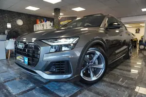 Audi Q8 50 TDI quattro/S-line/Ambiente/21"/Luft/Pano