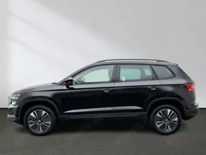 Skoda Karoq Selection 1.5 TSI Traveller Paket Navi LED Bild 2