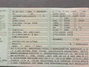 GMC Savana 2500- 6,0 V8 Explorer Limited. 9 Sitze Bild 3