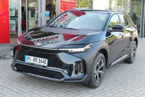 Toyota bZ4X FWD Teamplayer*360C*LED*PDC*SHZ*NAVI*KLIMAA Bild 3
