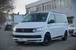 Volkswagen T6 Multivan EDITION 30 / Schiebedach / AHK / LED