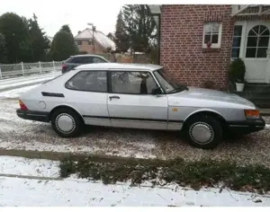 Saab 900 i. Oldtimer mit H-Kennzeichen und Gutachten