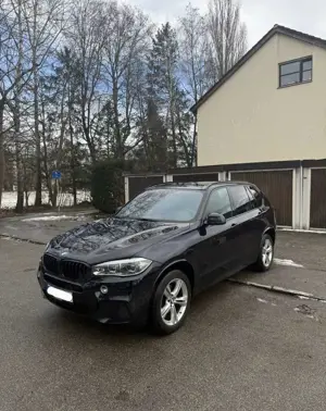 BMW X5 xDrive30d M-paket Sport-Aut. *TÜV NEU*