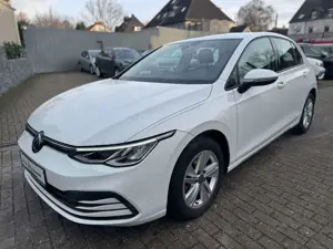 Volkswagen Golf VIII Lim. Life ACC PDC App-Connect LED 1.Ha