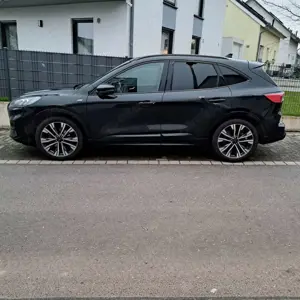 Ford Kuga Kuga 1.5 EcoBoostST-LINE X -Paket ll, 20" etc.