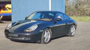 Porsche 996 911 Carrera 4 Millennium Bild 4