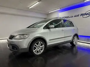 Volkswagen Golf Plus V CrossGolf  AHK 6-GANG KLIMAAUTO XENO Bild 3