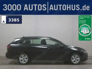 Volkswagen Golf -8 Var. 2.0 TDI Life Navi LED DC ACC Shz PDC