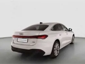 Audi A5 TDI Q DESIGN AHK MATRIX NAVI SITZHZ Bild 2