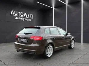 Audi A3 Sportback Quattro 30 Jahre Exclusive S-Line Bild 5