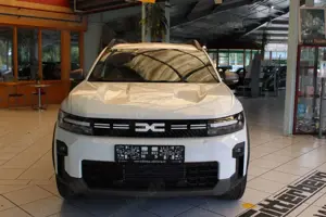 Dacia Bigster Hybrid 155 Journey Bild 4