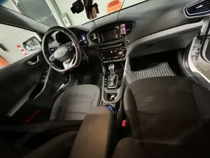 Hyundai IONIQ Hybrid 1.6 GDI Style Bild 5