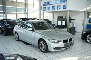 BMW 320 3 Limousine 320 d Efficient Dynamics Edition