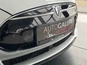 Tesla Model S DuaL PERFORMANCE Bild 5