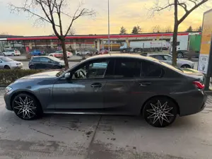 BMW 330 sport line Servicegarantie bis 145.000 Km Bild 3