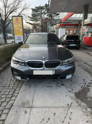 BMW 330 sport line Servicegarantie bis 145.000 Km Bild 4