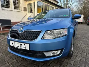Skoda Octavia Combi Ambition/Top Zustand/Navi/ Bild 1
