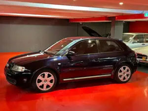 Audi S3 1.8T/209PS/QUATTRO/1.SERIE/8L/SPANIEN/SERVICE Bild 3