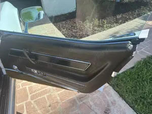 Corvette C3 Chevrolet Corvette C3  4-Gang Top Zustand Bild 5