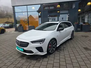 Opel Insignia B Sports Tourer GSi 4x4