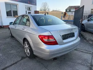 Mercedes-Benz C 180 CGI BlueEfficiency, Avantgarde, TÜV NEU Bild 4