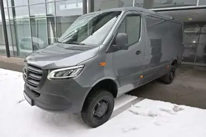 Mercedes-Benz Sprinter 319 CDI KA 4x4 Mittel Klima LED AHK 2.8 t.