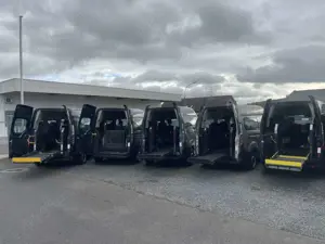 Ford Transit Custom L1 H2 Behindertengerech Hochdach KLIMA