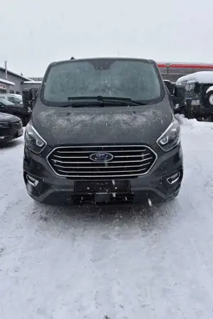 Ford Tourneo Custom Kombi 320 L1 Titanium Bild 4