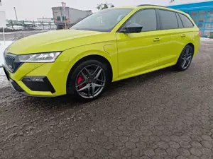 Skoda Octavia Combi RS iV NX5 super Ausstattung, Standheizung