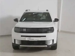 Fiat Grande Panda hybrid 1.2 eDCT la Prima Bild 3