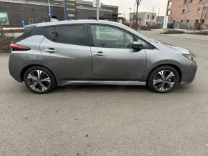 Nissan Leaf Leaf 40 kWh N-Connecta Bild 3