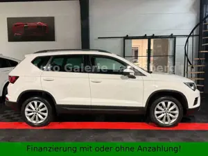 SEAT Ateca 1.6TDI*Style*Navi*AHK*LED*Beats*Carplay* Bild 3