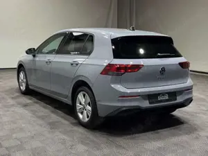 Volkswagen Golf Life 1.5 TSI | LED ACC NAVI DAB PDC SITZHZ Bild 4