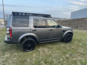 Land Rover Discovery SD V6 HSE Bild 4