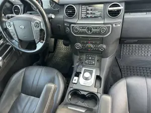 Land Rover Discovery SD V6 HSE Bild 3