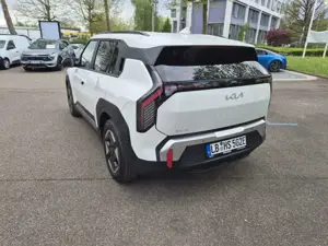Kia EV3 58,3-kWh FWD Earth Bild 3