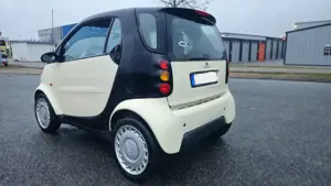 smart forTwo MC01*City Coupe Pure 450 Automatik Bild 3