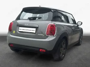 MINI Cooper SE Cooper SE Trim S Bild 2