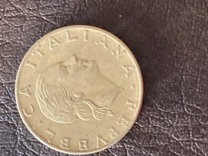 Münze Münzen Umlaufmünze Italien 200 Lire 1978 Bild 2