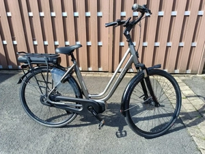 Stella Avalon e-bike