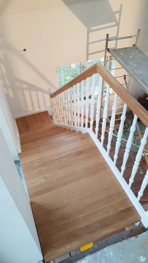Hochwertige Eiche   rustikal Eiche Holztreppen aus Polen Bild 7