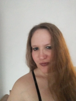 Frau sucht erotische Treffen, deutsch, 31j. mollig