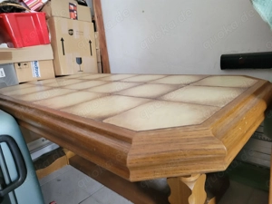 Verkaufe Wohnzimmer Tisch Holzart Eiche Hell mit Keramikeinlage 