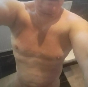 Studentin für schöne Stunden gesucht