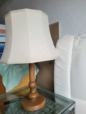 Verkaufe schöne Tischlampe Holz Stoff