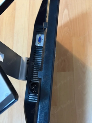 Dell 20  Monitor   VGA, ideal für Büro & Homeoffice