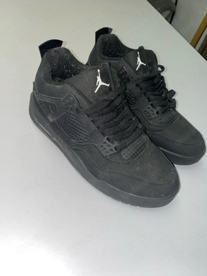 Air Jordan 4 "Black Cat" Style