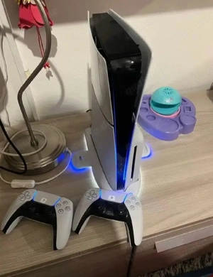 Sony PlayStation 5 (PS5)   Mit Spielen & Zubehör   Sehr guter Zustand