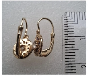 Ohrringe aus 14-karätigem (585) Gelbgold   1,40 g   englischer Verschluss